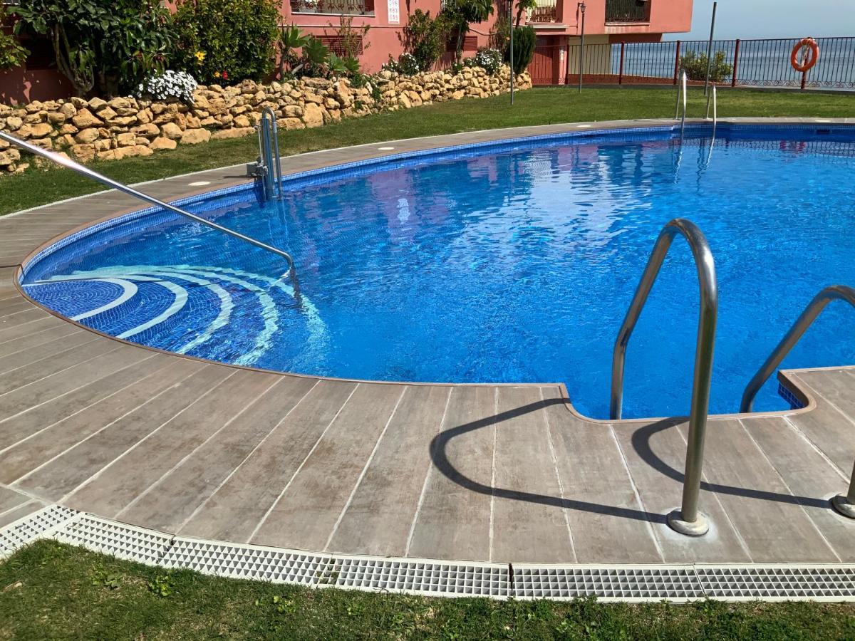 Apartamento De 2 Dormitorios, Gran Terraza, Vistas Al Mar Cerca Playa Carvajal Benalmadena Exterior photo