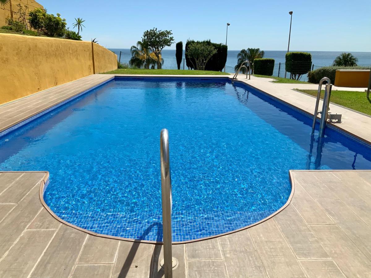 Apartamento De 2 Dormitorios, Gran Terraza, Vistas Al Mar Cerca Playa Carvajal Benalmadena Exterior photo